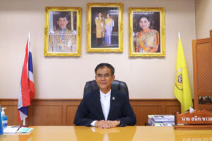 ผู้ว่าราชการจังหวัดบึงกาฬ ร่วมประกาศเจตนารมณ์ต่อต้านยาเสพติด เนื่องในวันต่อต้านยาเสพติดโลก ประจำปี 2563 พร้อมขอบคุณทุกภาคส่วนที่ร่วมกันแก้ไขปัญหายาเสพติดตลอดมา