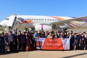164 ชีวิตร่วมประเดิมเปิดเส้นทางบินใหม่สุวรรณภูมิ นครพนมกับสายการบินไทยสมายล์ 