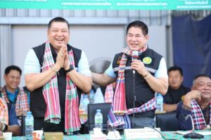กรมข้าวแจงยิบ ส่ง ผอ.บึงกาฬแจ้งความประธานศูนย์ข้าวชุมชน ปลอมลายมือชาวนาซื้อเมล็ดพันธุ์ข้าว เผยตั้งกรรมการสอบวินัยร้ายแรงเจ้าหน้าที่ ยืนยันชาวนาต้องมีเมล็ดพันธุ์ข้าวทันใช้แน่นอน
