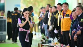 นฤมล มอบน้ำหมักปลาหมอคางดำ 1,000 ลิตร มุ่งแก้ไขปัญหาโรคใบร่วง